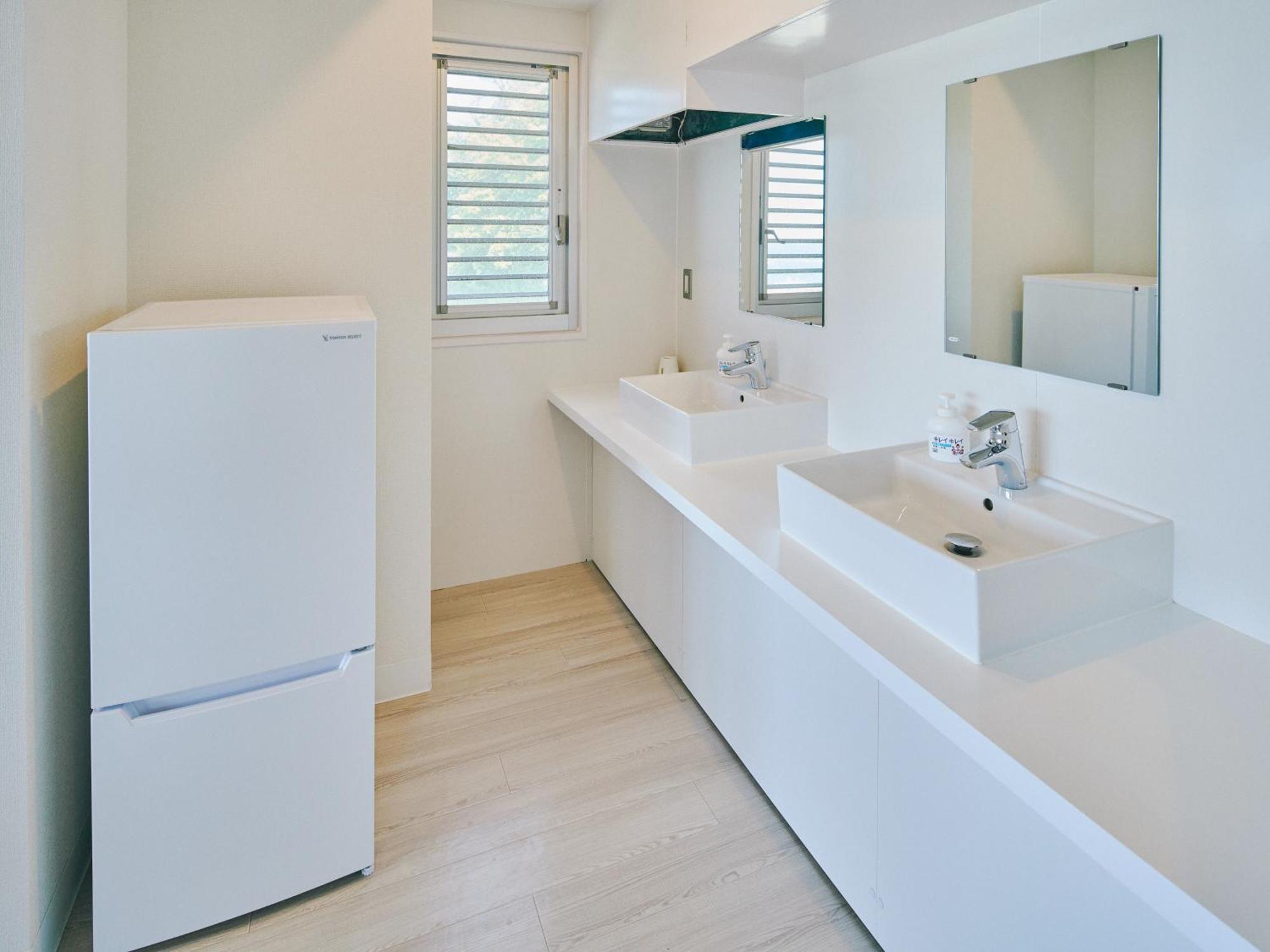 Guest Living Mu Nanki Shirahama Apartment ภายนอก รูปภาพ